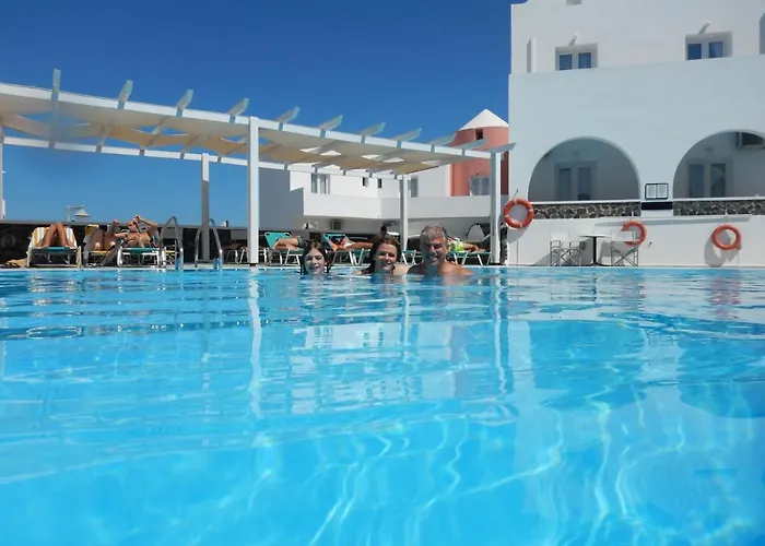 新哈罗拉酒店 3*