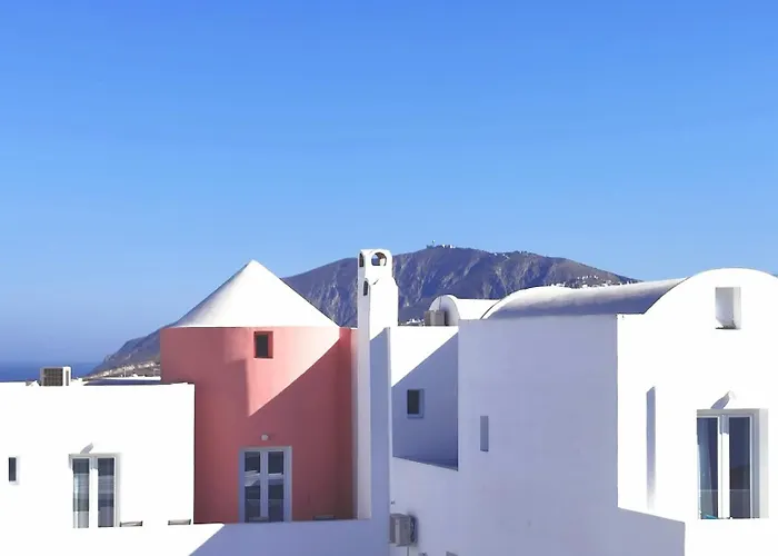 New Haroula Hotel Fira (Santorini)