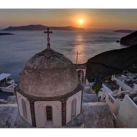 New Haroula Fira (Santorini)