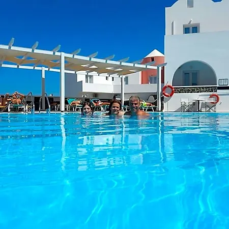 Hotel New Haroula Fira (Santorini)