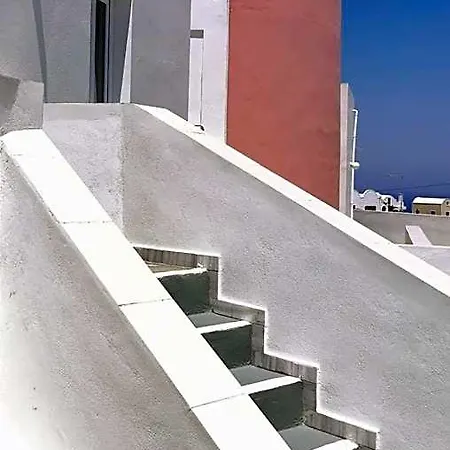 New Haroula 3* Fira (Santorini)