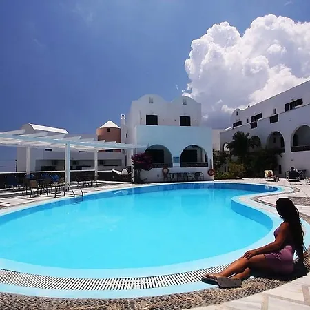 New Haroula 3* Fira (Santorini)