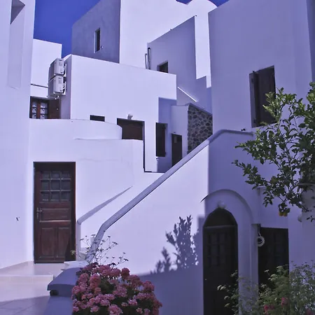 Hotel New Haroula 3*