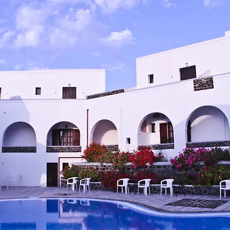 New Haroula 3* Fira (Santorini)