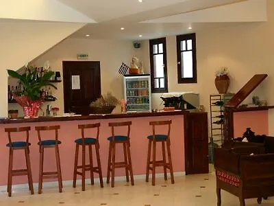 新哈罗拉酒店 酒店 3*
