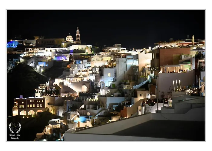 New Haroula Hotel Fira (Santorini)