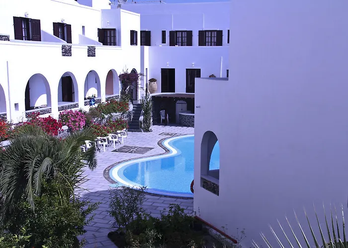 New Haroula 3* Fira (Santorini)
