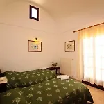 新哈罗拉酒店