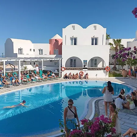 New Haroula Hotel Fira (Santorini)
