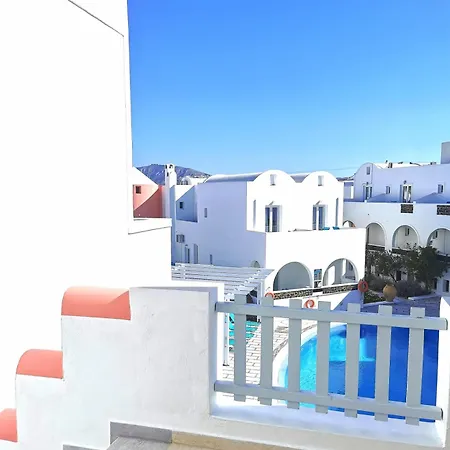 New Haroula Fira (Santorini)