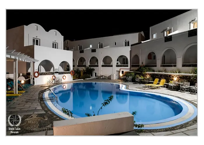 Hotel New Haroula 3*