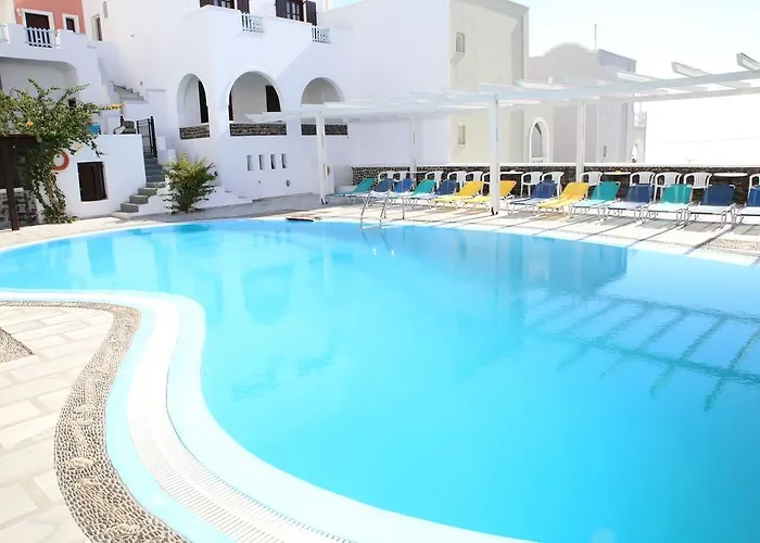 New Haroula Hotel Fira (Santorini)