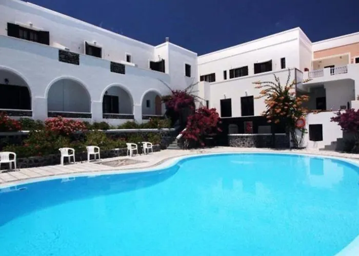 New Haroula Otel Fira (Santorini)