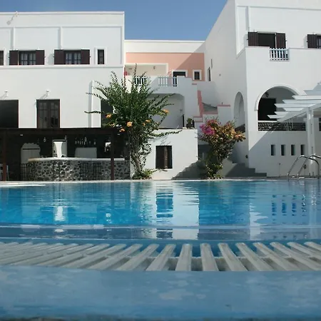 ホテル ニュー ハロウラ サントリーニ